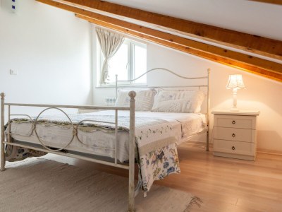 Holiday apartment Svalina - Features photo 10