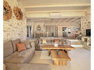 Villa Beachfront Villa Komos - Features photo 21