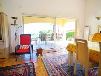 Villa with pool and fantastic sea view in Saint-Aygulf - Features photo 17