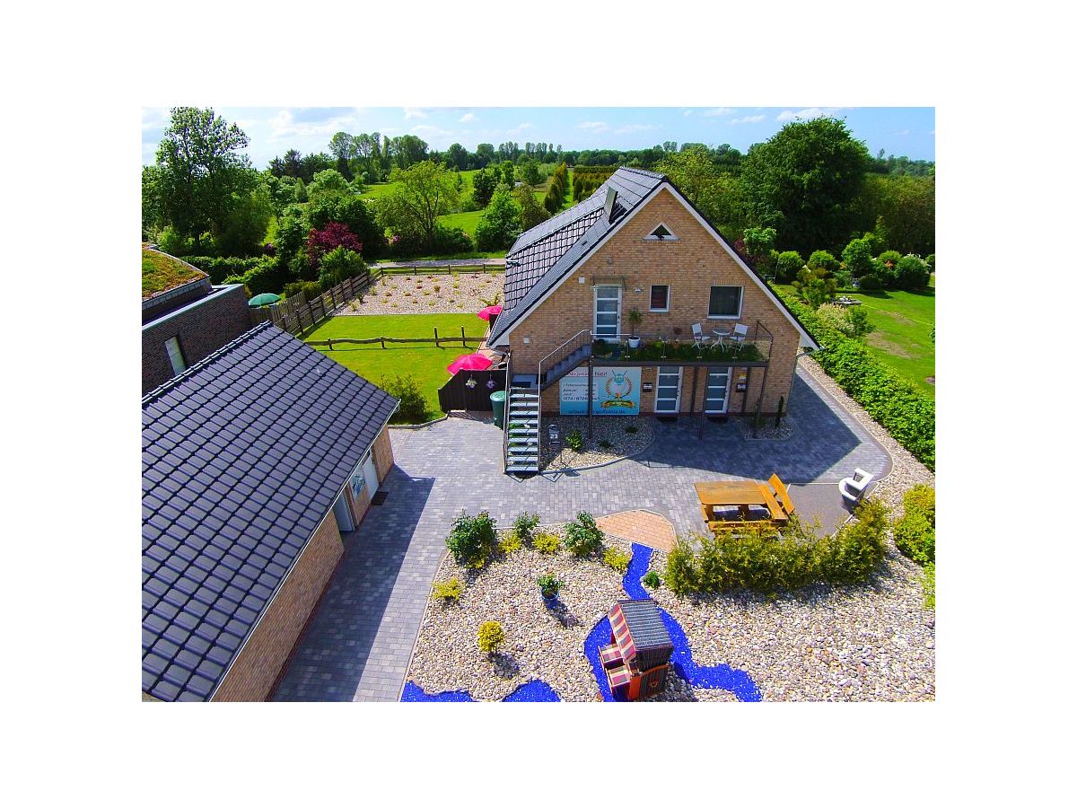 Holiday apartment "Baltrum" in the holiday home "Birdie-Home®" - Outdoor photo 2