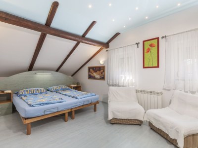 Holiday apartment Vacation Apartment GD in Villa Tina - Features photo 13