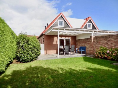 Holiday house Hoge Weide 21 in Oostkapelle - Holiday house