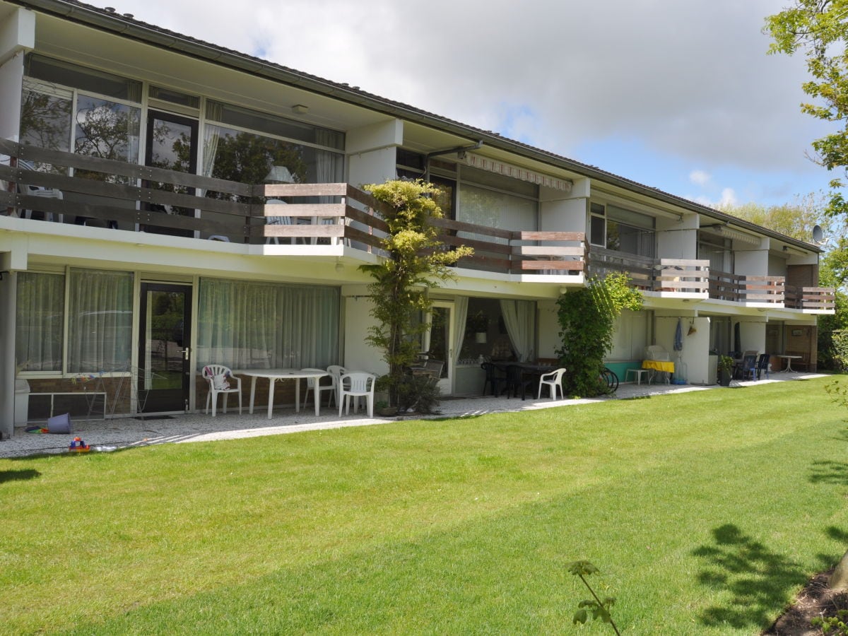 Holiday apartment Zuiderstrand Viking 51