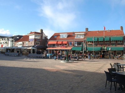 Holiday apartment Center Court Cottage - Environment photo 11