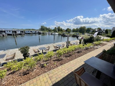 Holiday apartment Oystercatchers in the harbur house - Environment photo 38