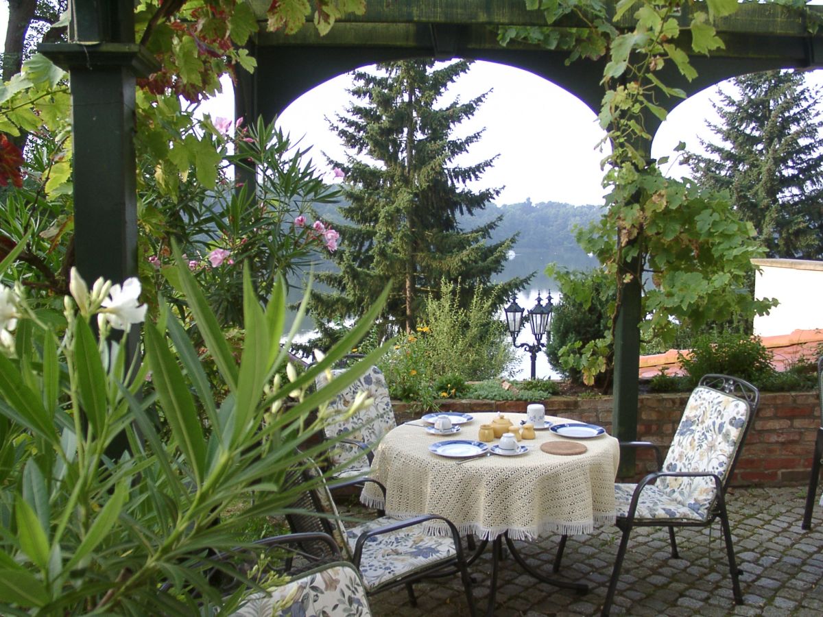 Holiday apartment Haus Elsenhöhe, Rheinsberg 1 - Outdoor photo 2