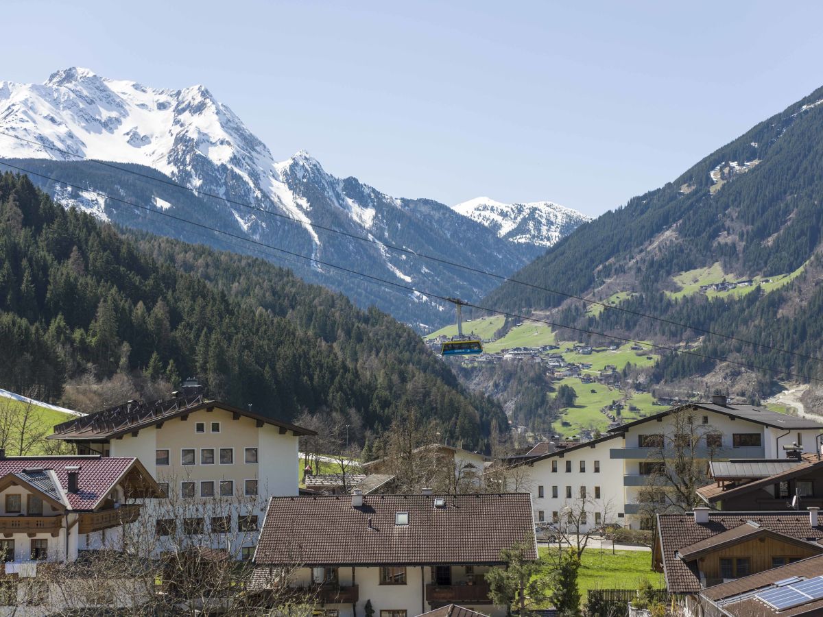 Holiday apartment Ziller at Haus Fernblick - Outdoor photo 5