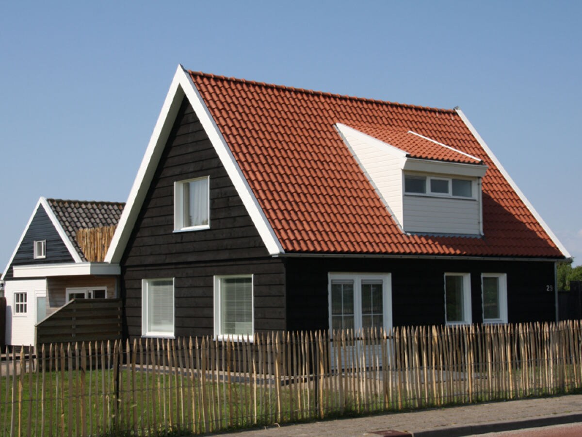 Holiday apartment Strandvilla Roots