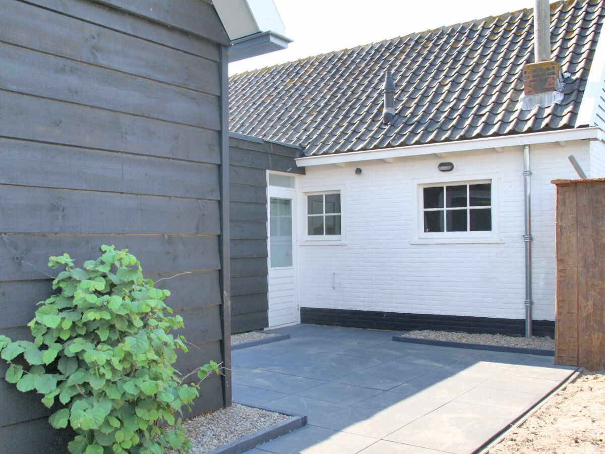 Holiday apartment Strandvilla Roots - Outdoor photo 5