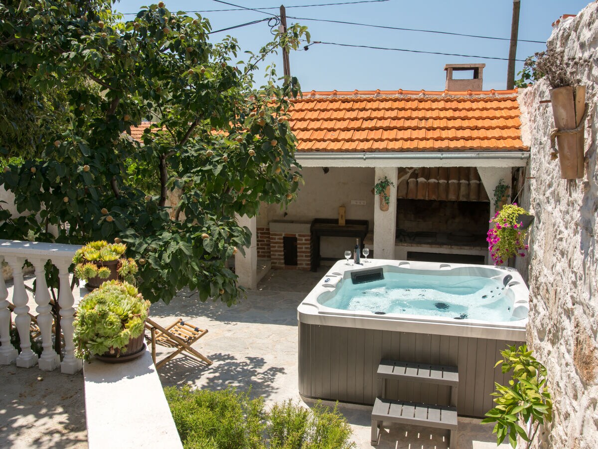 Holiday house LUPE - Outdoor photo 5