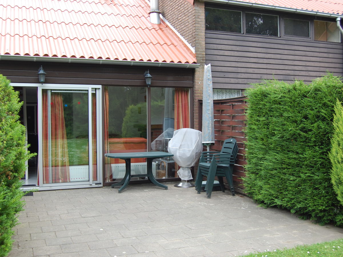 Holiday house Bruinisse 3 - Outdoor photo 4