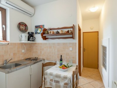 Apartment Ruzica - One-Bedroom Apartment No.4 with Balcony - Features photo 12
