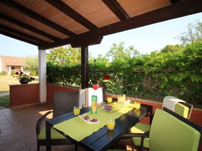 Holiday house Lorena - Outdoor photo 8