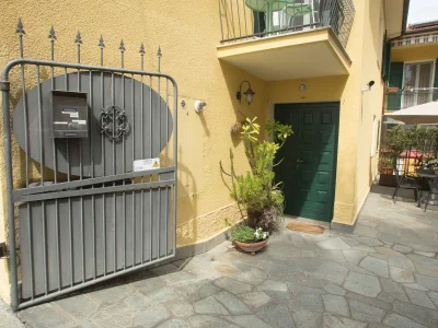 Holiday house La Buraggia in Agriturismo Cà di Ughi in Diano San Pietro - Holiday house