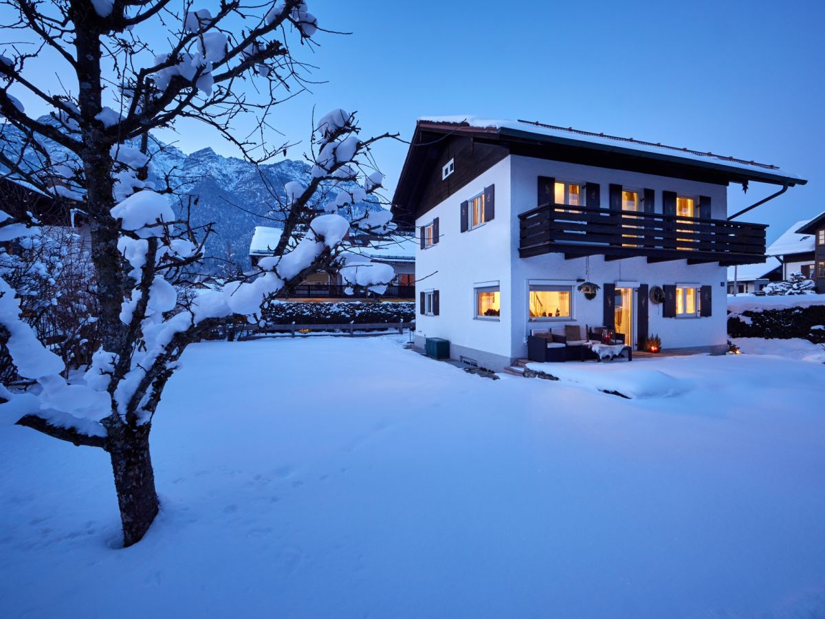 Holiday house The Alpine House - Outdoor photo 3