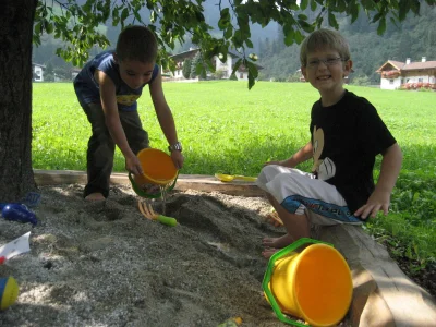 Holiday apartment Haus Daheim/Brennerspitz - Environment photo 12