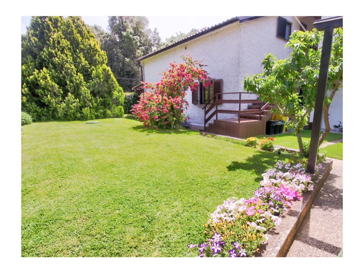 Holiday house "Vanesa" Banjole (Pula) - Outdoor photo 4