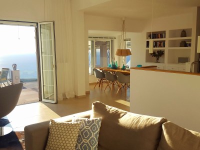 Villa Olympia - Features photo 9