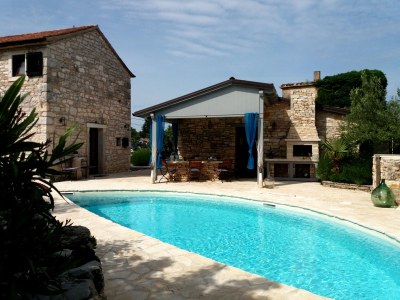 Villa Mathilda in Perci - Villa